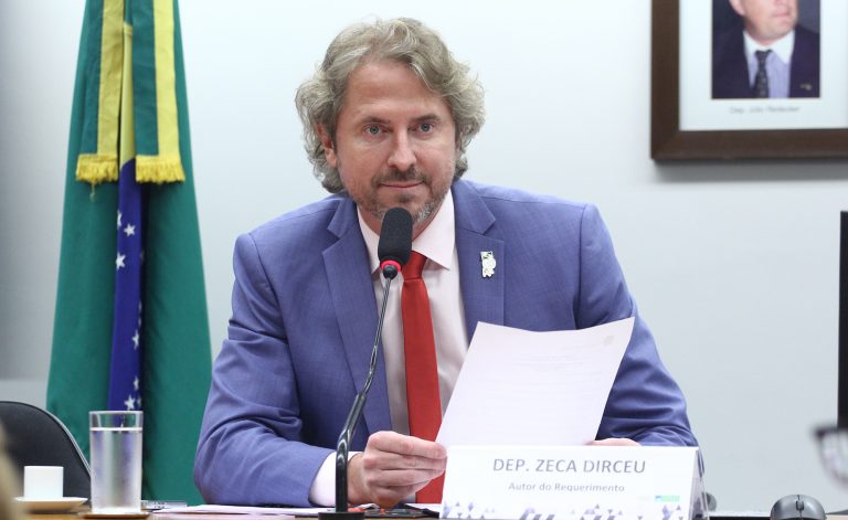 Audiência Pública - Proibição de licenciaturas 100% EAD e novas diretrizes du CNE. Dep. Zeca Dirceu (PT-PR)