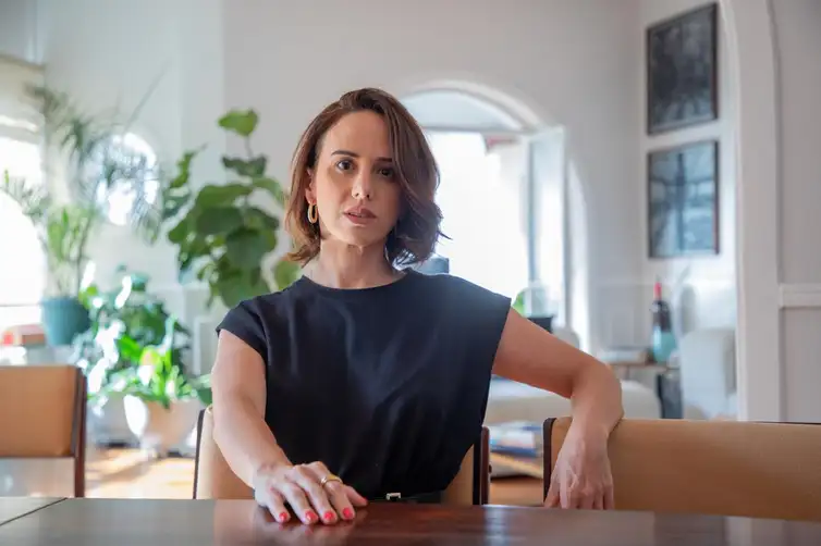 Beatriz Della Costa, fundadora e diretora do estúdio Clarice, cientista social e especialista em mulheres e poder.