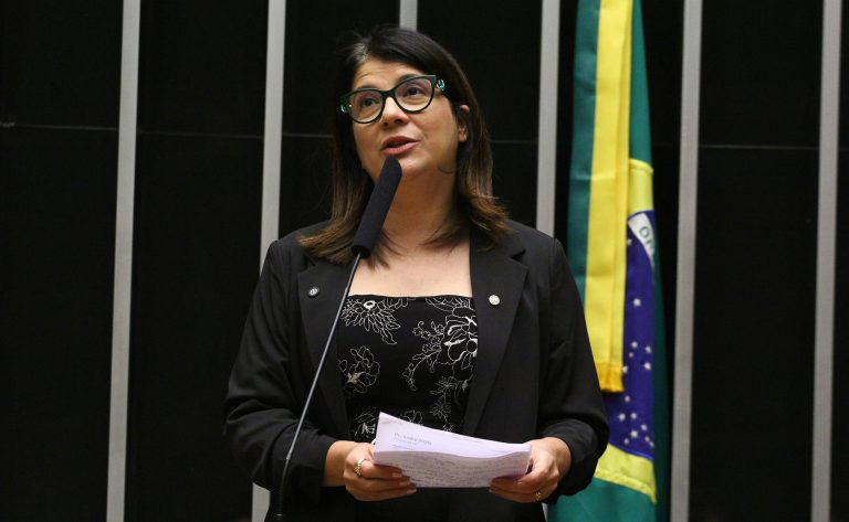 Discussão e votação de propostas legislativas